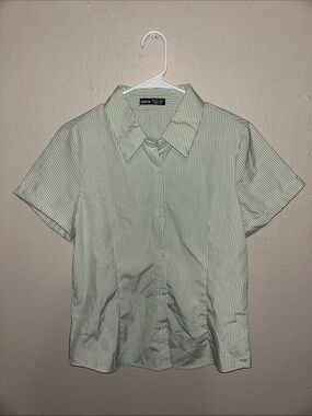 (FREE when bundled) Stripped Short sleeve blouse